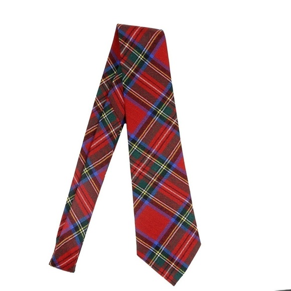 Vibrant Stewart Royal Scottish Tartan Made in Scotland with 100% new wool - Picture 1 of 3